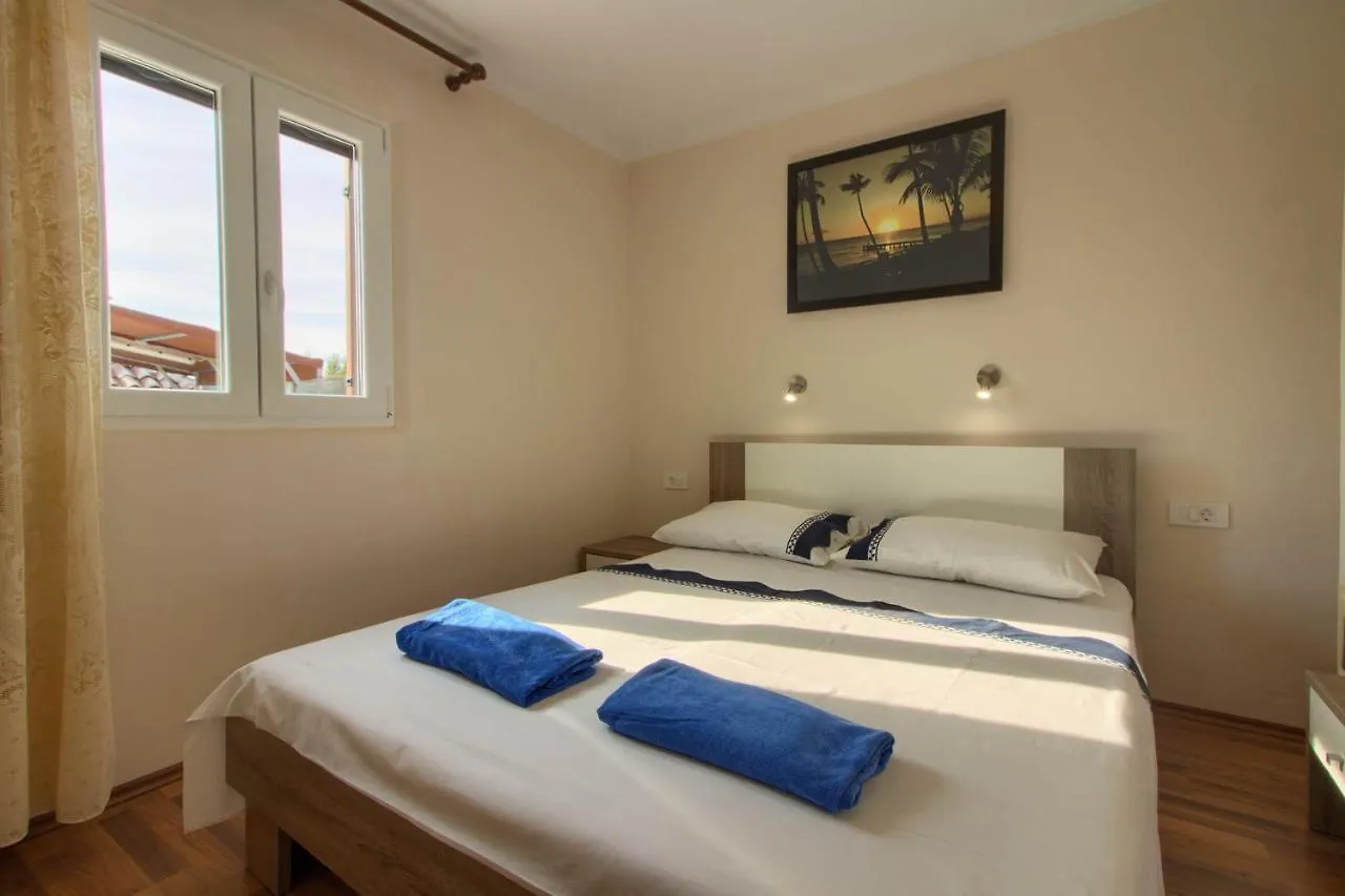 Cozy Villa Loborika With Private Pool Near Pula Kroatien